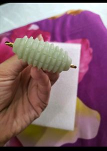 Green Derma Jade Roller