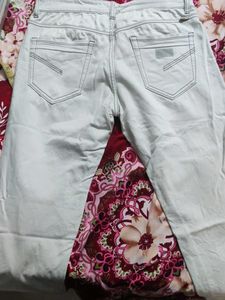 La MODE Jeans