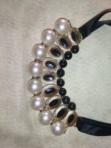 White Pearls Necklace