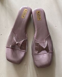 Cute Kailash Bow Flats