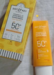 DOT &amp; KEY Super Bright Sunscreen