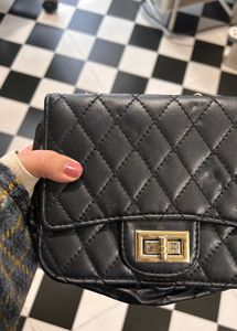 Quilted Chain Shoulder Bag