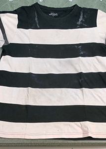 Striped Tee - Casual Comfort