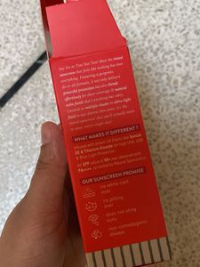 Dot &amp; Key Sunscreen
