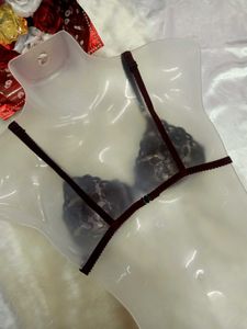 🌹Elegant Burgundy Lace Bra🌹