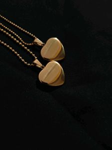 Gold Heart Pendant Necklace Set