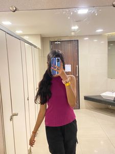 halter neck Sleeveless Top