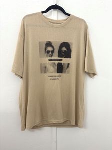 Beige T-shirt