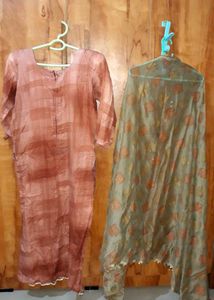 Pakistani Kurti With Dupatta Set
