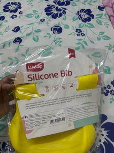 Luvlap Silicone Bib For Infants Or Toddler