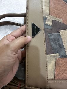 Stylish Avello Handbag/ Slingbag