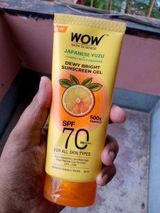 Wow Dewy Bright Sunscreen Gel