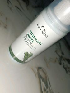 Aravi Organic Rosemary Water Spray For Hairs