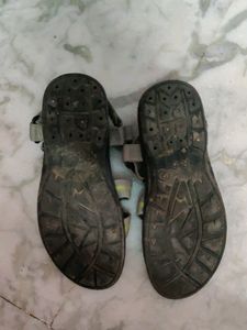 Flotters In Good Condition For 6-7 Years Old Kids