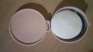 Blue Heaven Compact Powder