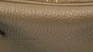Hermes Victoria II etoupe Clemence