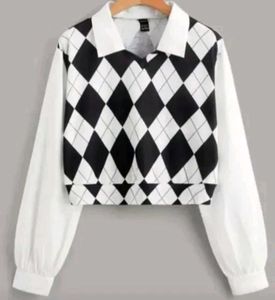 Stylish Argyle Crop Top