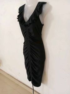V-NECK RUFFLE MIDI BODYCON