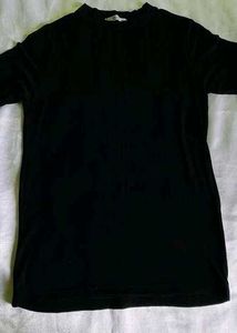 Fitted Black Tops