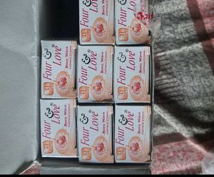Four &amp; Love Beauty And Winter Cream [7 Pieces]