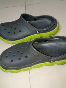 (Original) Crocs Clogs - Comfortable &amp; Stylish