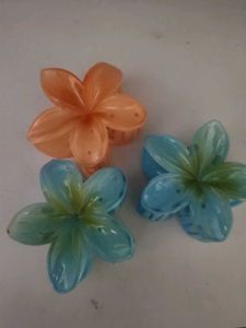 Flower Hair Claw Clips - Set of 3