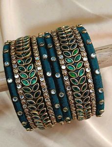 Green Bangle Set