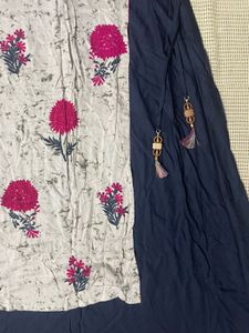 Kurta And Legging Set