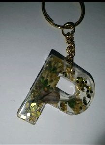 Resin Initial 'P' Keychain with Dried Flowers