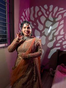 4 Hours Used Heavy Bridal Lehanga