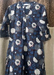 Set of 2 patterned kurtis