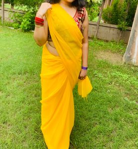Beautiful Yellow Plain Saree🫶