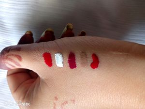 5 Nail Polish Like New