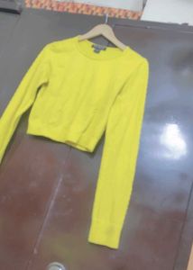Yellow🟡 Crop Top for 32 Bust