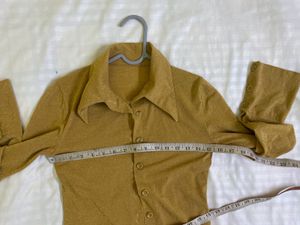 Stretchy Retro Gold Button-Up Top Bust 34