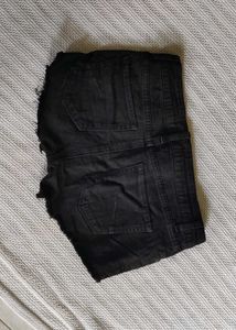 SEXY BLACK SHORTS