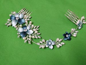 Blue Coloured Hair Assessieries with Pearls an