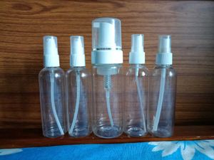 4 Small Wash Bottles