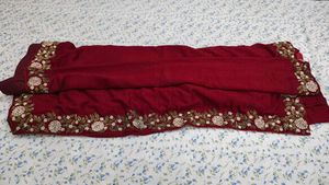 Maroon Saree With Blouse (2 Items)
