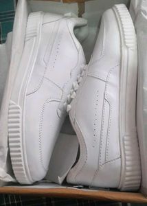 Size - 6 White Leather Fashion Sneakers