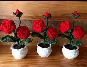 Crochet Rose Flowers Pot
