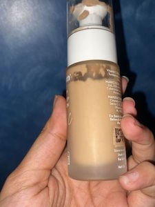 Mamaearth Hydra-Glow Foundation