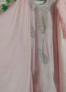 Elegant Pink Embroidered Kurta Set