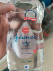 Johnson&#39;s Baby Oil