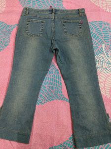 Embellished Denim Capri Jeans