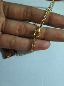 Lock Pendant Chain