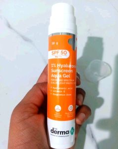 Derma Co Sunscreen