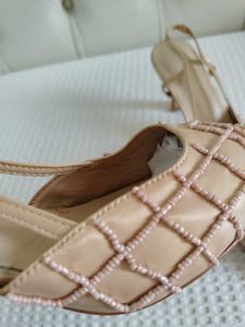 Vintage Chanel Heel