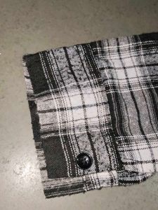 Black Crop Shirt ✨🖤💥