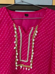Pink Leheriya Kurtil